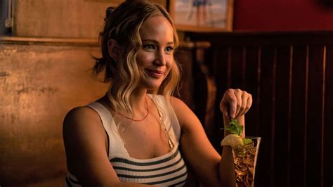 Jennifer Lawrence in No Hard Feelings: Truth about her naked。